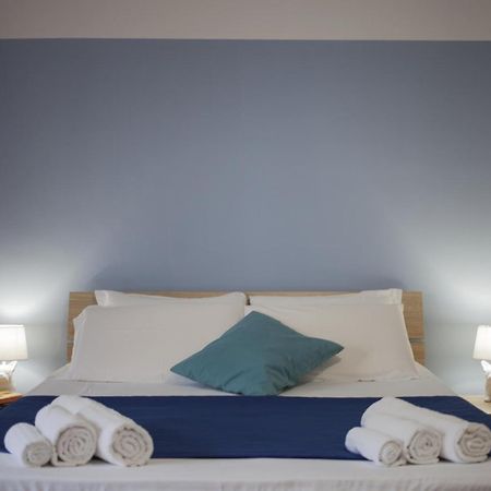 Frontemare House & Rooms Castellammare del Golfo Exteriör bild