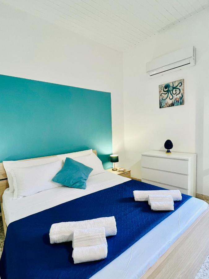 Frontemare House & Rooms Castellammare del Golfo Exteriör bild
